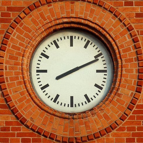 Clock 490x490
