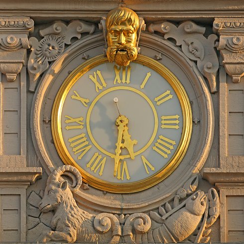 Clock 490x490
