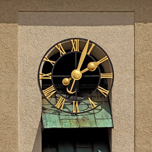 Clock 490x490
