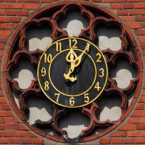 Clock 490x490