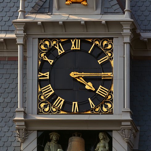 Clock 490x490