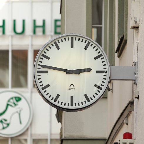 Clock 490x490