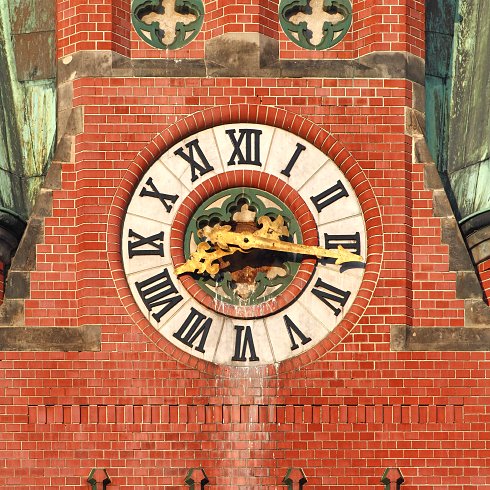 Clock 490x490