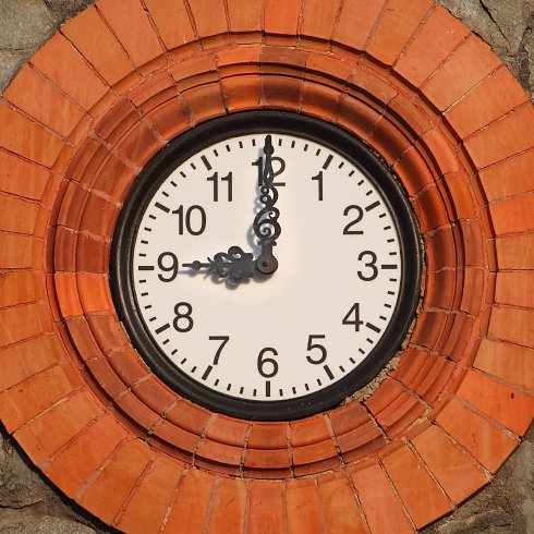 Clock 490x490