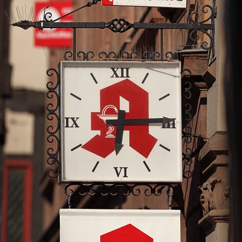Clock 490x490