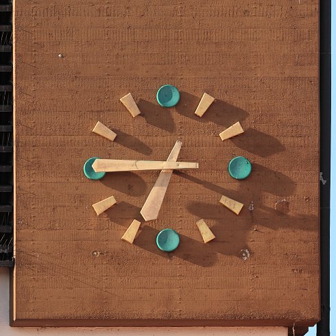 Clock 490x490