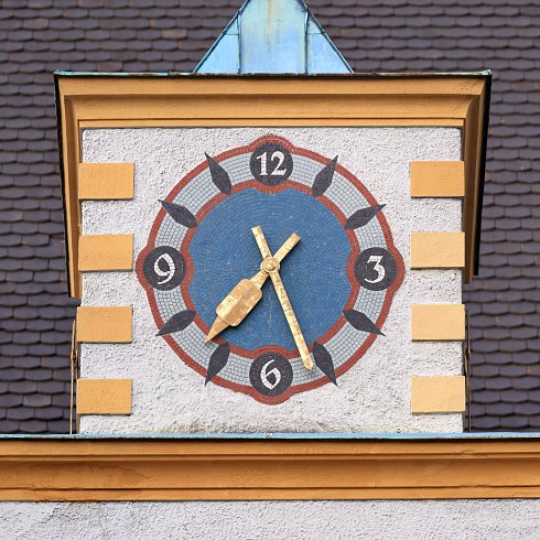 Clock 490x490