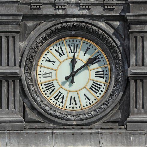 Clock 490x490