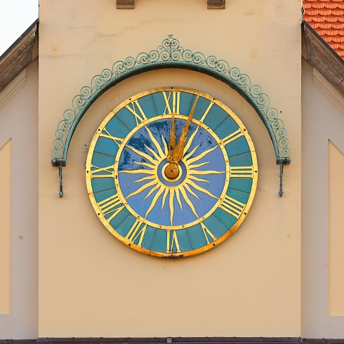 Clock 490x490