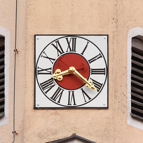 Clock 490x490