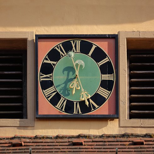 Clock 490x490