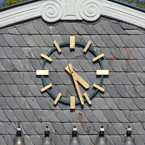 Clock 490x490