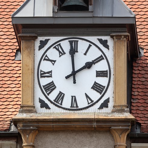 Clock 490x490